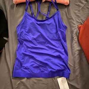 ATHLETA WORK OUT TOP BRAND NEW NEVER WORN